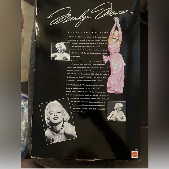 Barbie as Marilyn Doll in Pink Dress! BARBIE as MARILYN MONROE! - Picture 2 of 2